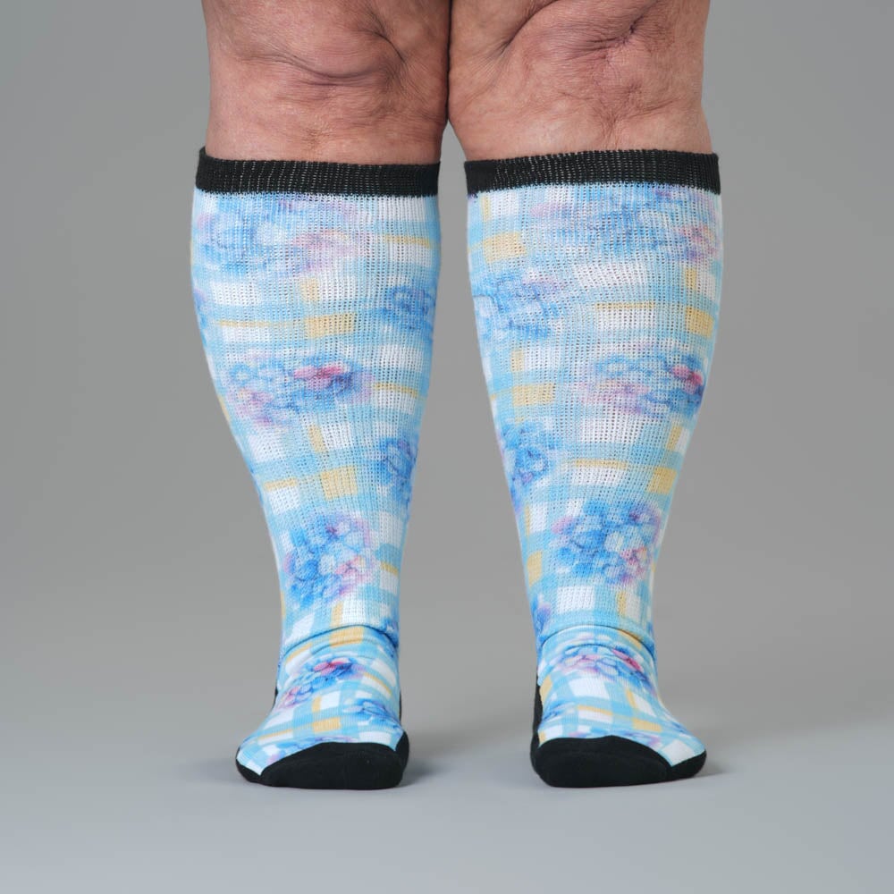 Picnic Flowers EasyStretch™ Socks